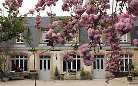 Le Presbytere De Sevigny
